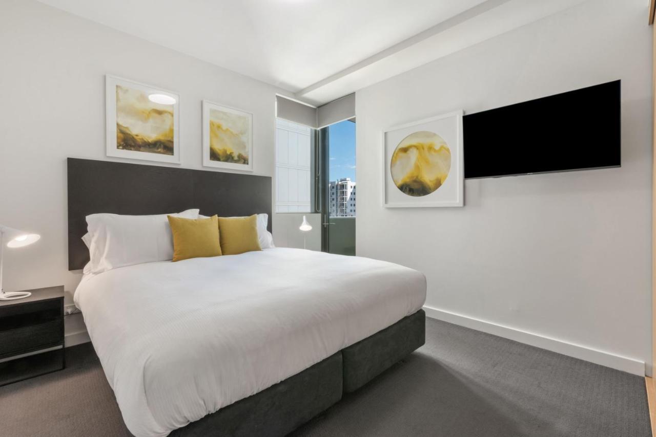 Quattro On Astor Aparthotel Brisbane Exterior photo
